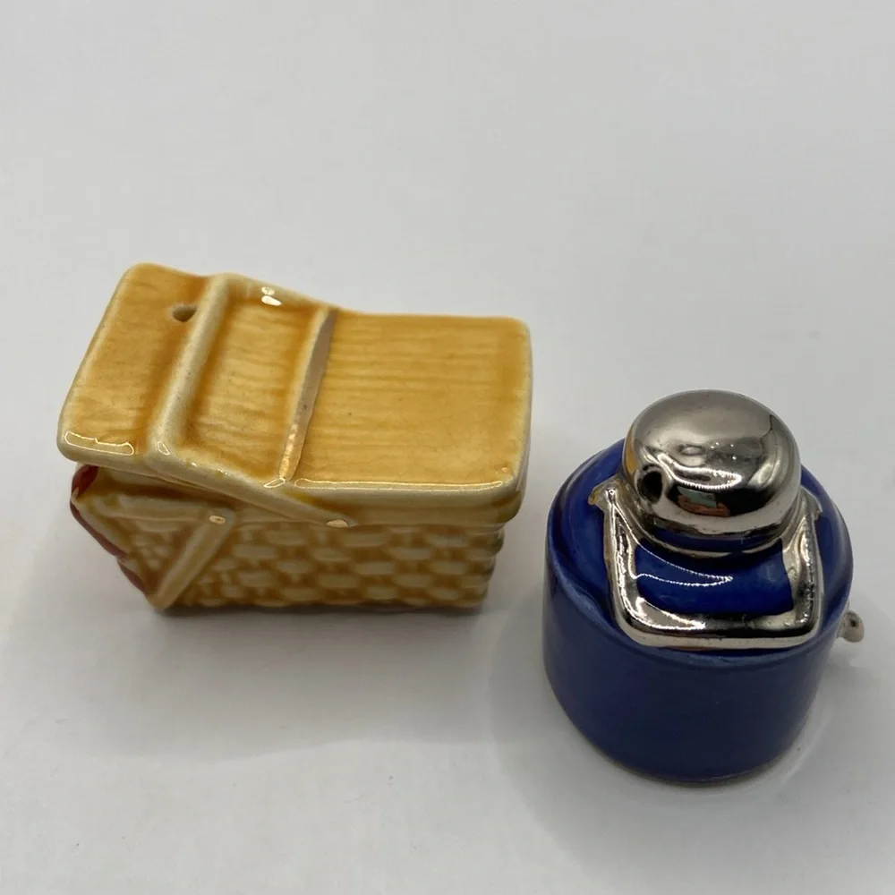Arcadia Ceramics Picnic Basket Thermos Jug Salt Pepper Shaker Set